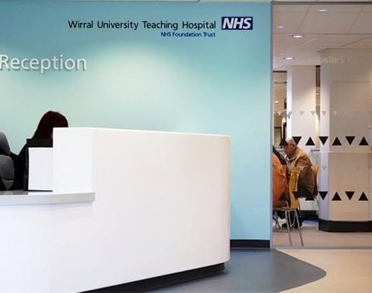 بیمارستان بریتانیایی مورد هدف حمله سایبری قرار گرفته و به استفاده از کاغذ روی آورده بیمارستان بریتانیایی مورد هدف حمله سایبری قرار گرفته و به استفاده از کاغذ روی آورده