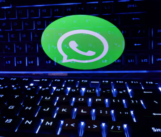 کاخ سفید استفاده از واتساپ را ممنوع اعلام کرد کاخ سفید استفاده از واتساپ را ممنوع اعلام کرد