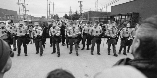 چگونه در اعتراضات از امنیت دیجیتال خود محافظت کنیم چگونه در اعتراضات از امنیت دیجیتال خود محافظت کنیم